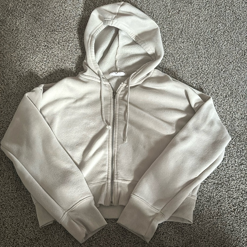 Cropped Hoodie